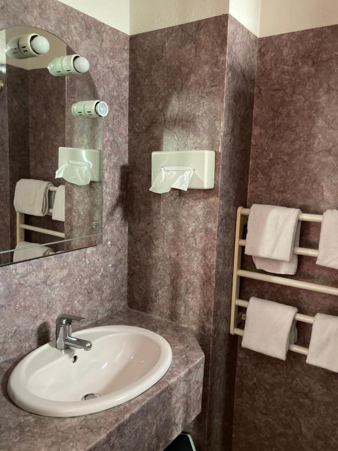 Relais Du Val Vert Le Puy-en-Velay 외부 사진